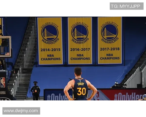 重庆篮球队强势领跑最新篮球力量TOP10榜单引发热议 重庆篮球队强势领跑最新篮球力量TOP10榜单引发热议