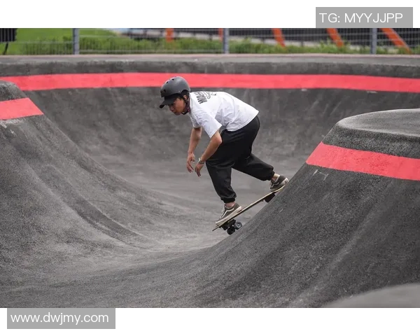 广州极限运动队引领最新灵活性TOP10榜单展现极限运动魅力 广州极限运动队引领最新灵活性TOP10榜单展现极限运动魅力