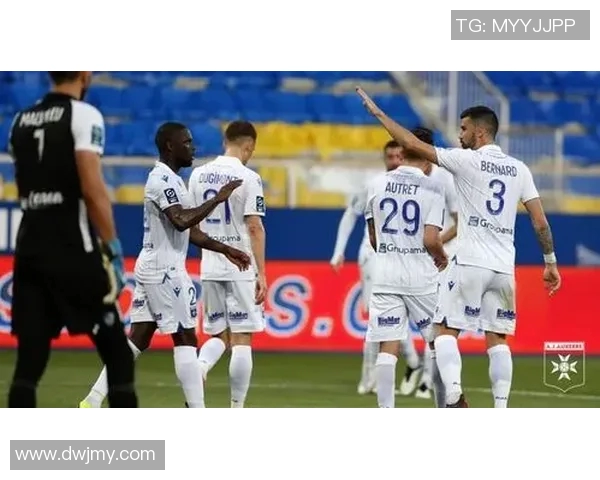 深圳篮球队与西安篮球队赛后复盘分析力量对比与战术总结